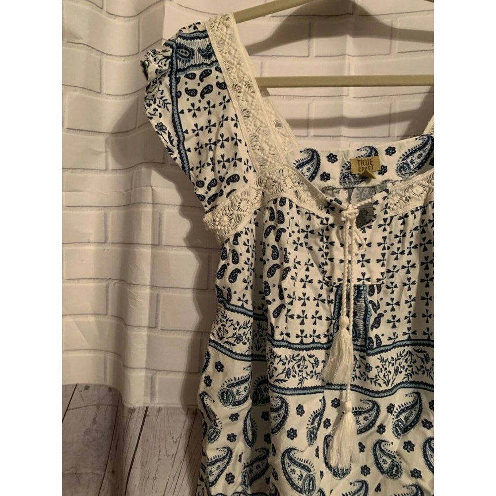- NWT True Craft Women's Boho Flowy Crochet